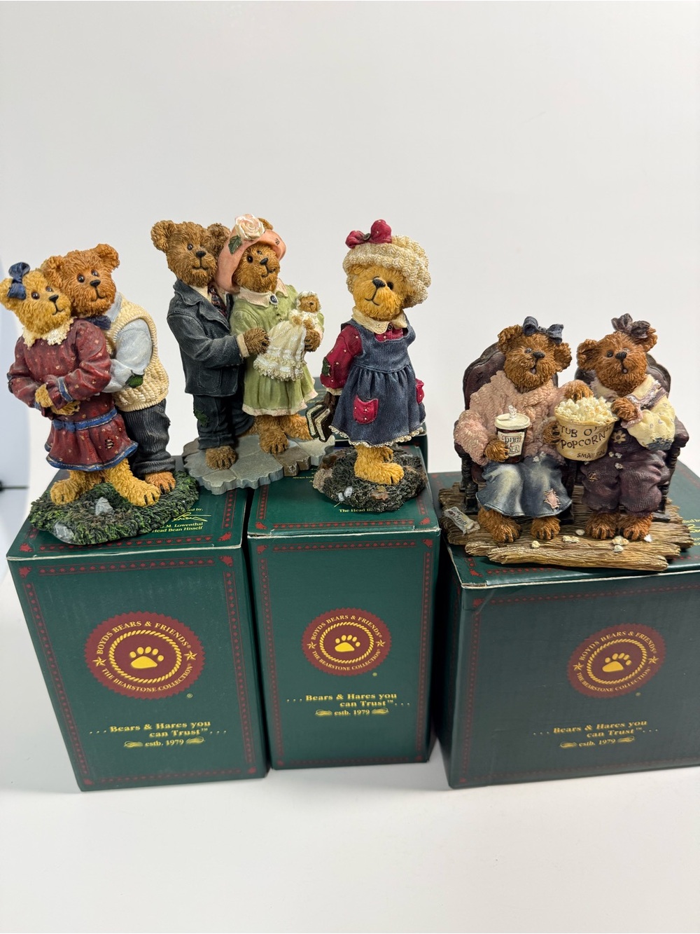 The Boyd’s  Bears Figures Lot 4 Includes Boxes - James Rachel Mark Bailey